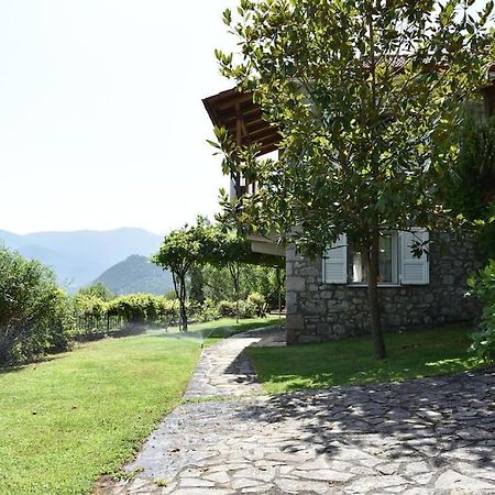 Holiday Cottage Lilaia Exterior photo